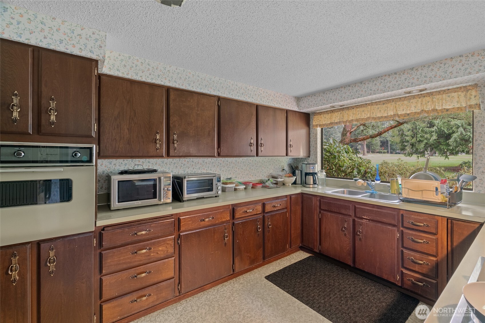 3708 Wesley Loop NW #A&B, Olympia, WA 98502