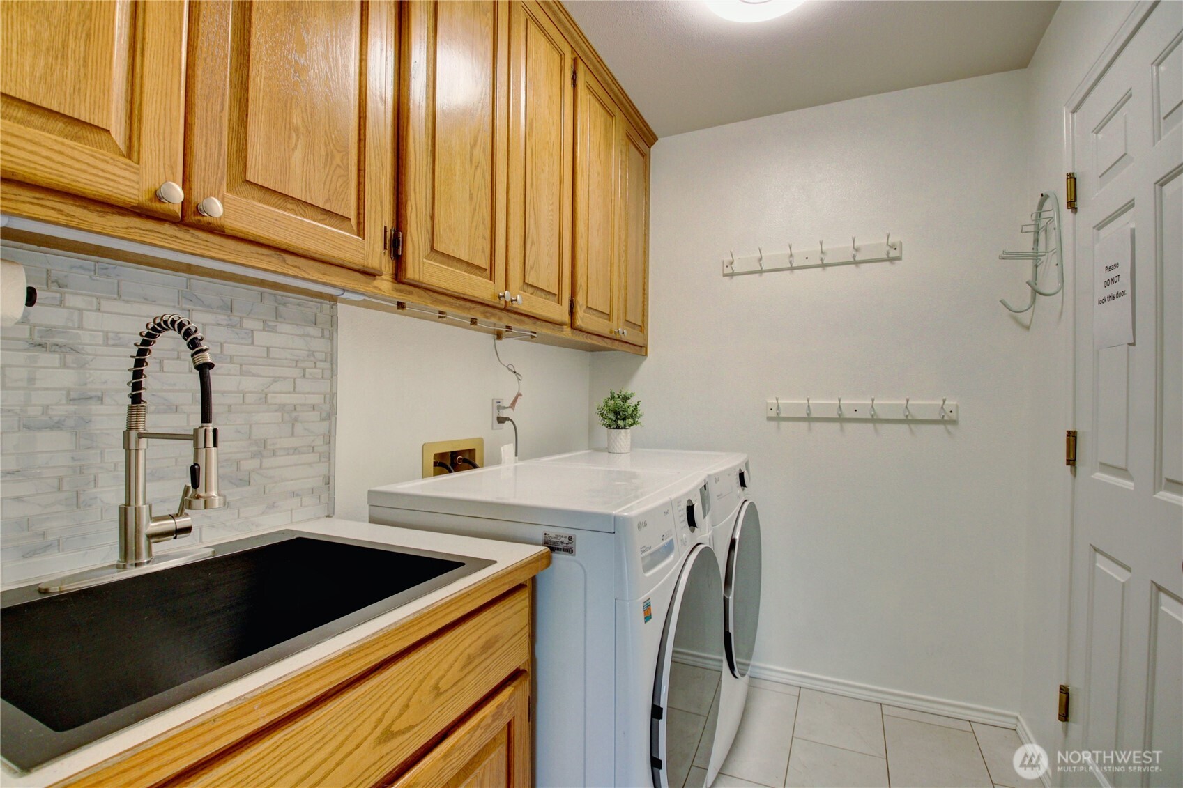 12297 Bayhill Drive , Burlington, WA 98233