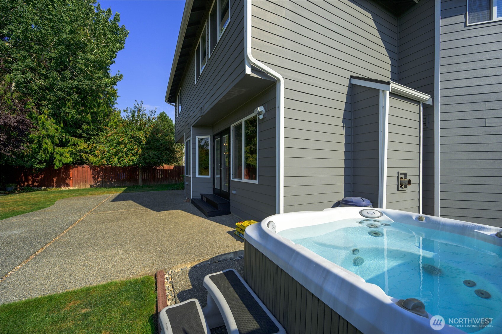 12297 Bayhill Drive , Burlington, WA 98233