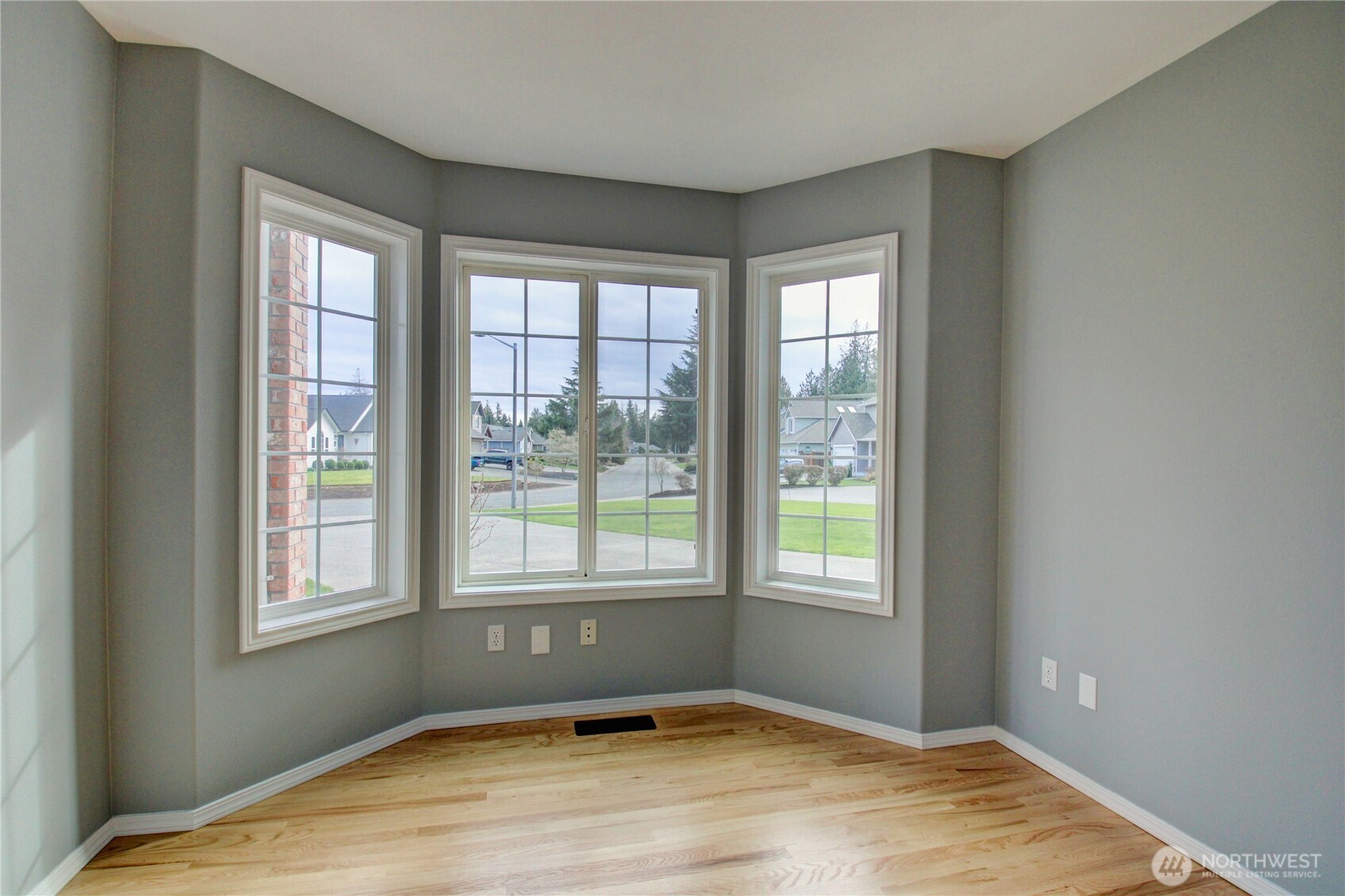 12297 Bayhill Drive , Burlington, WA 98233