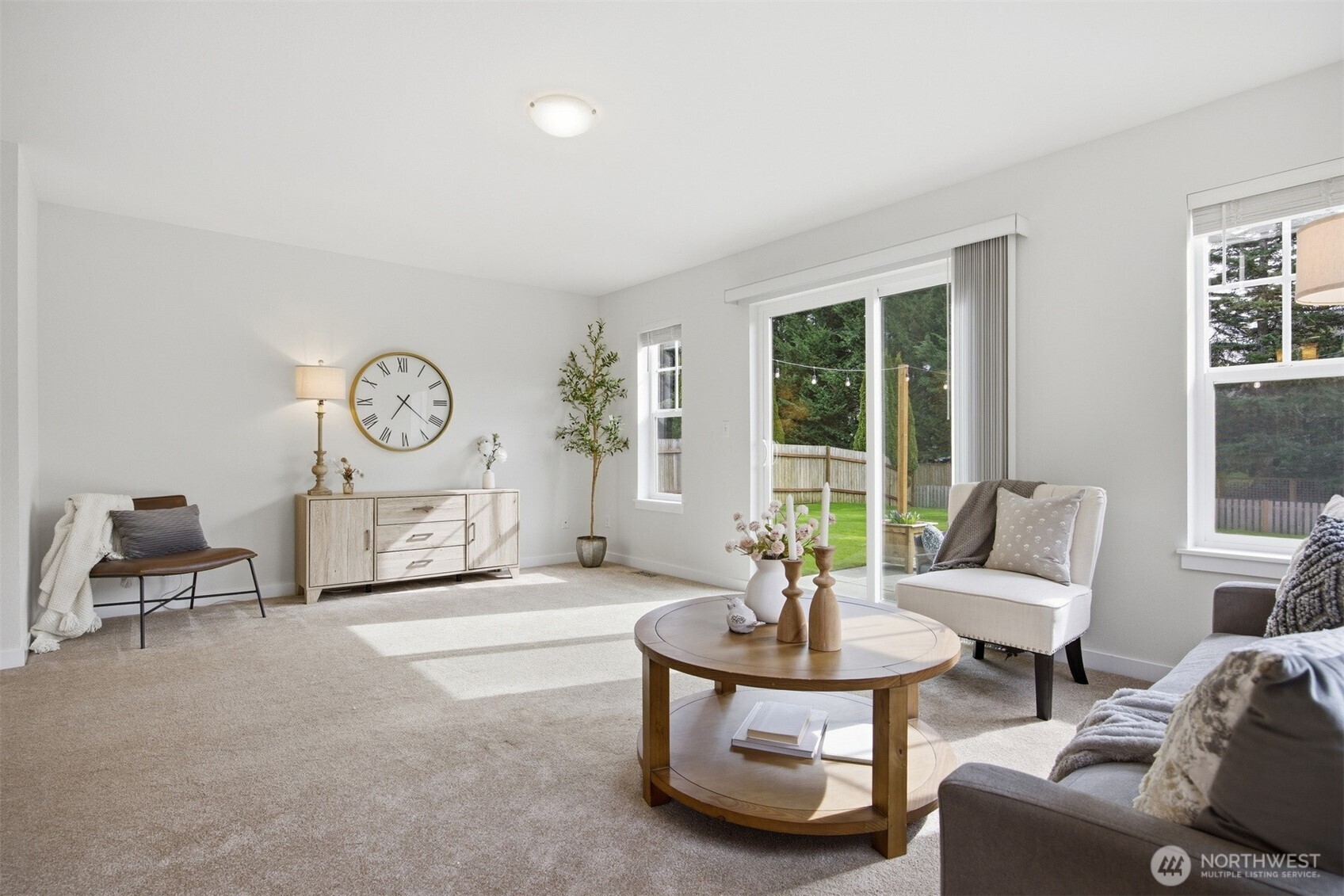 1372 Elm Street , Lynden, WA 98264