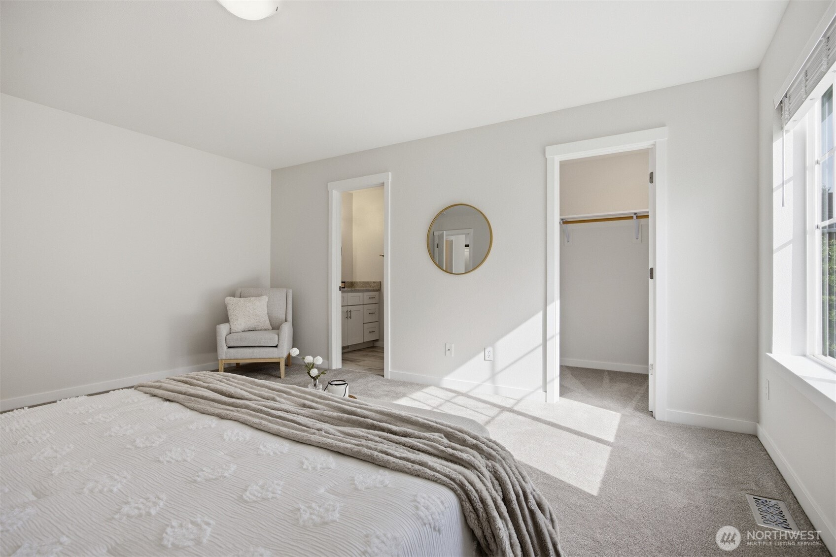 1372 Elm Street , Lynden, WA 98264