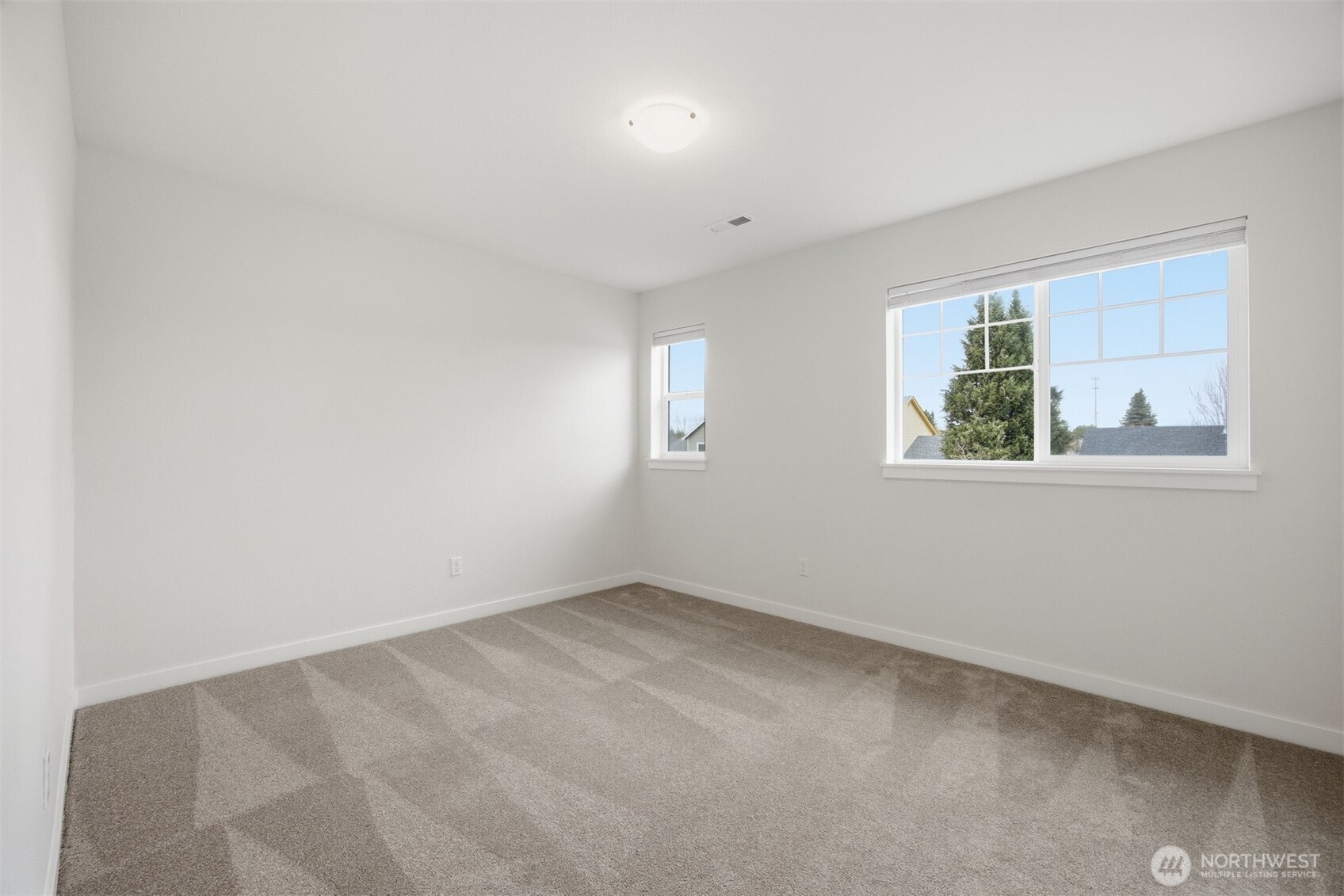 1372 Elm Street , Lynden, WA 98264