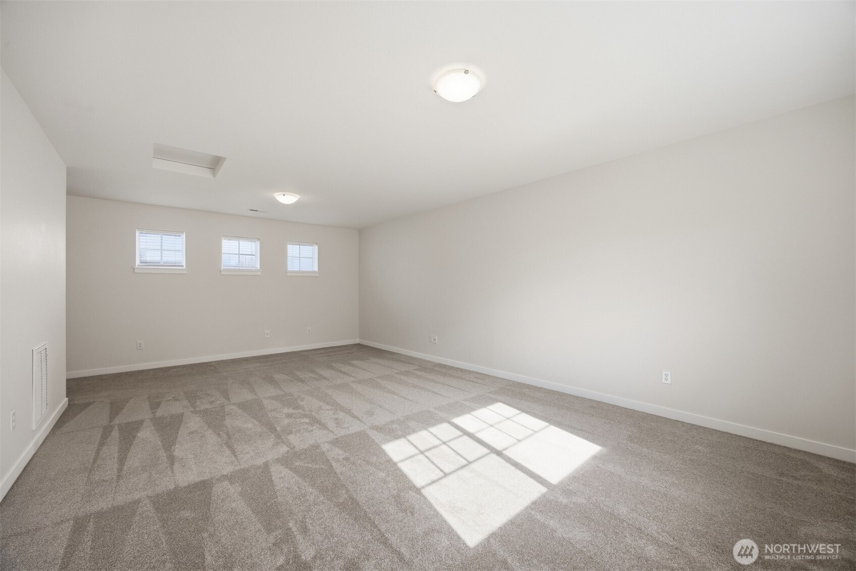 1372 Elm Street , Lynden, WA 98264