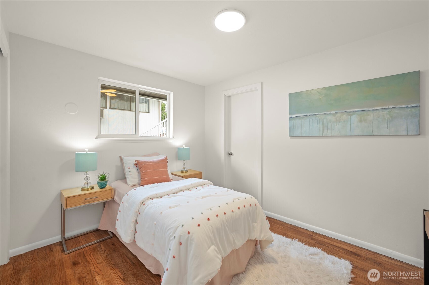 9728 57th Avenue S #A, Seattle, WA 98118