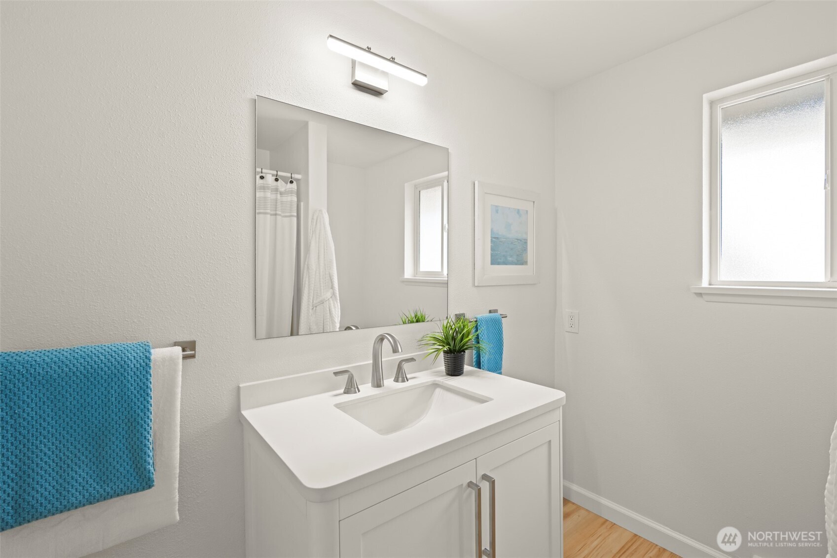 9728 57th Avenue S #A, Seattle, WA 98118