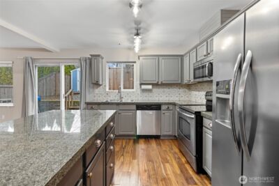 24114 SE 281st Street , Maple Valley, WA 98038 - Photo 10