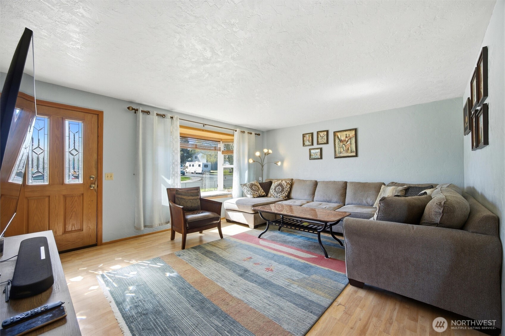 1840 W 11th Avenue , Kennewick, WA 99337