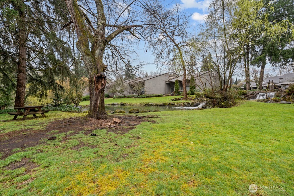 6525 139th Place NE #37, Redmond, WA 98052