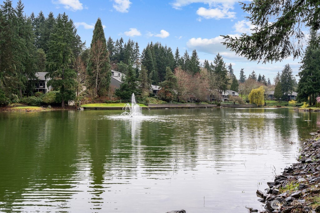 6525 139th Place NE #37, Redmond, WA 98052