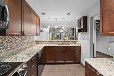 6525 139th Place NE #37, Redmond, WA 98052 - Photo 8