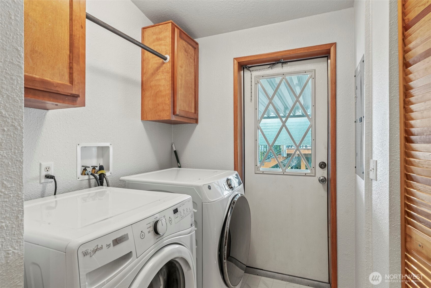 5400 Meeker Drive #104, Kalama, WA 98625