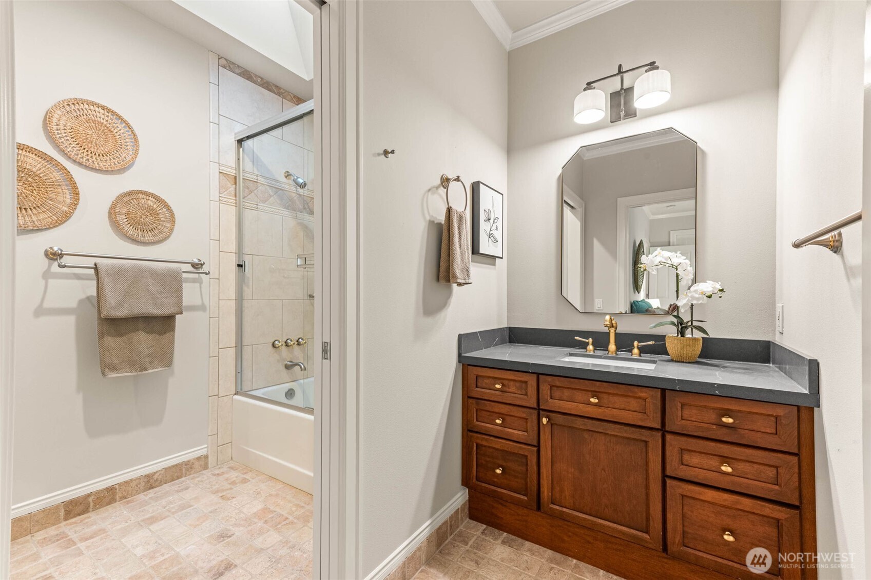 6424 286th Place NE, Carnation, WA 98014