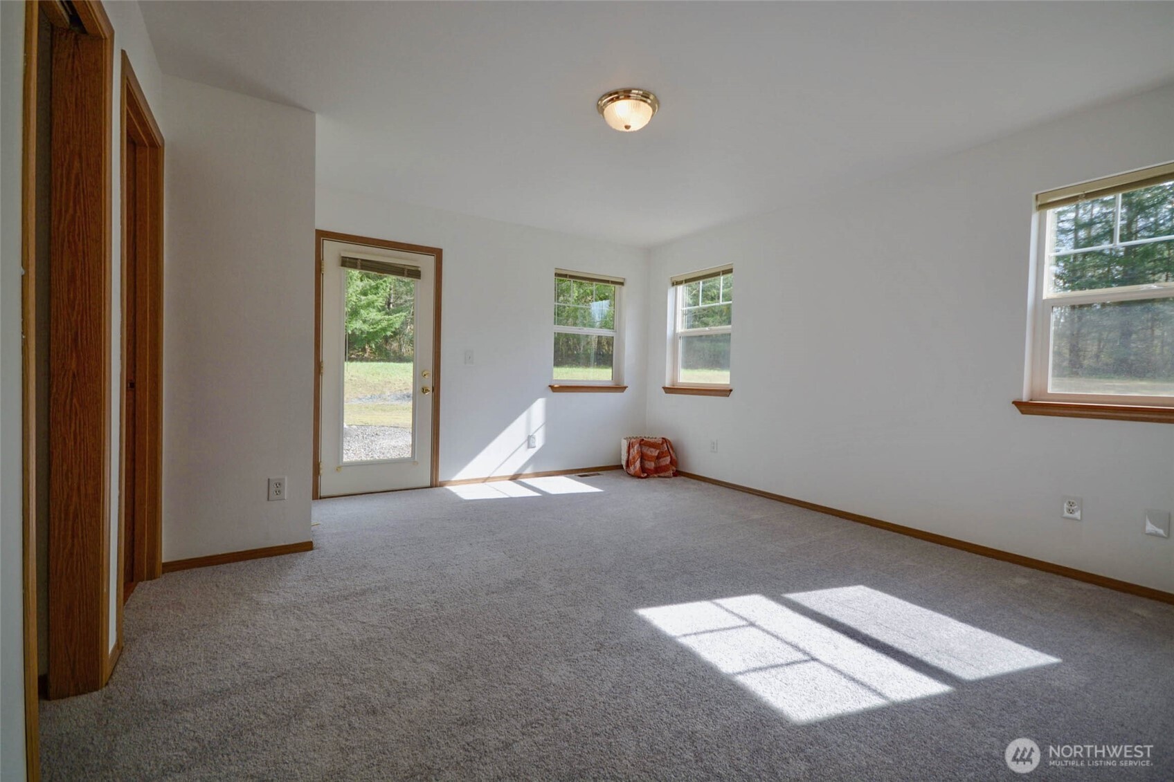 9715 381st St E #A, Eatonville, WA 98328