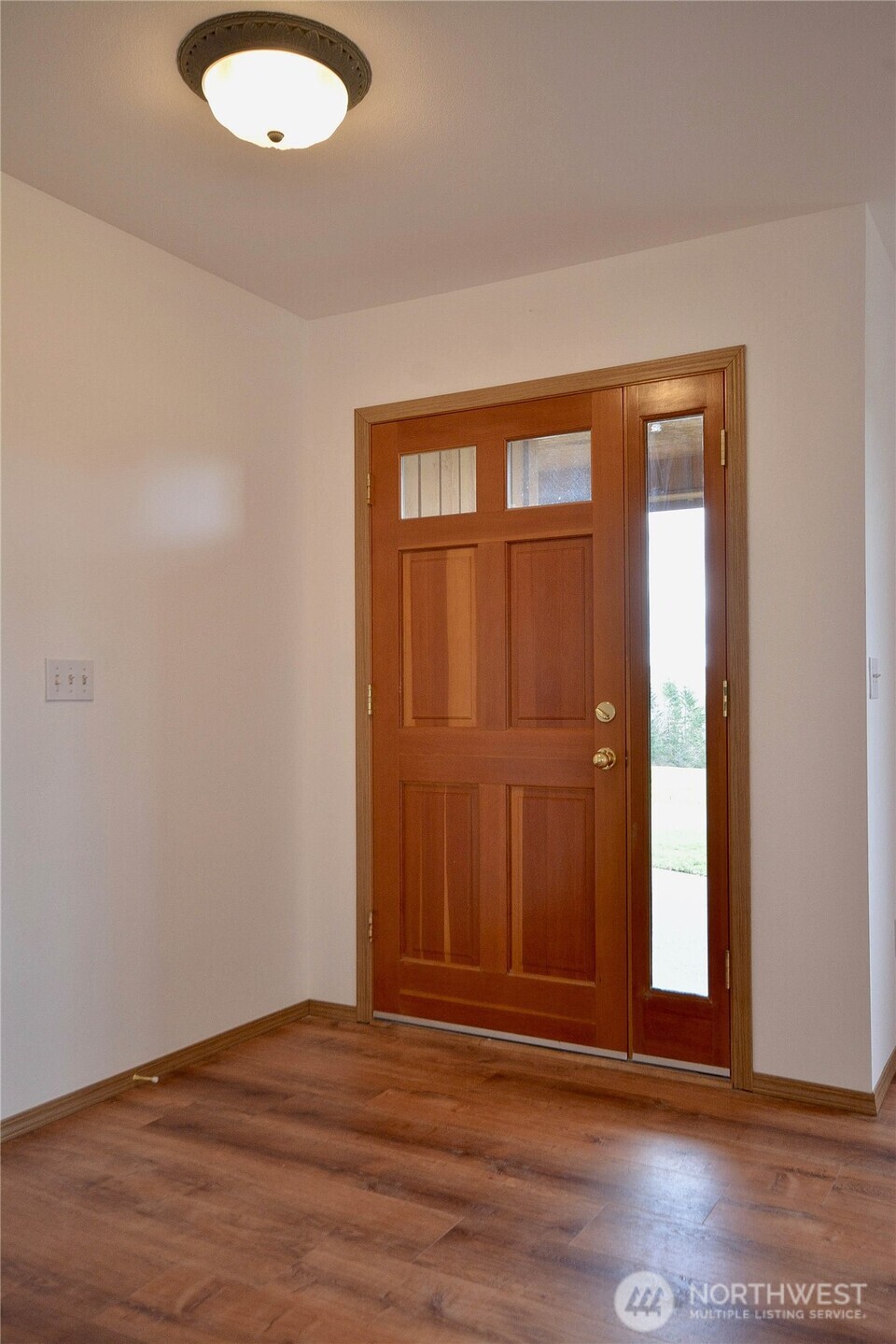 9715 381st St E #A, Eatonville, WA 98328