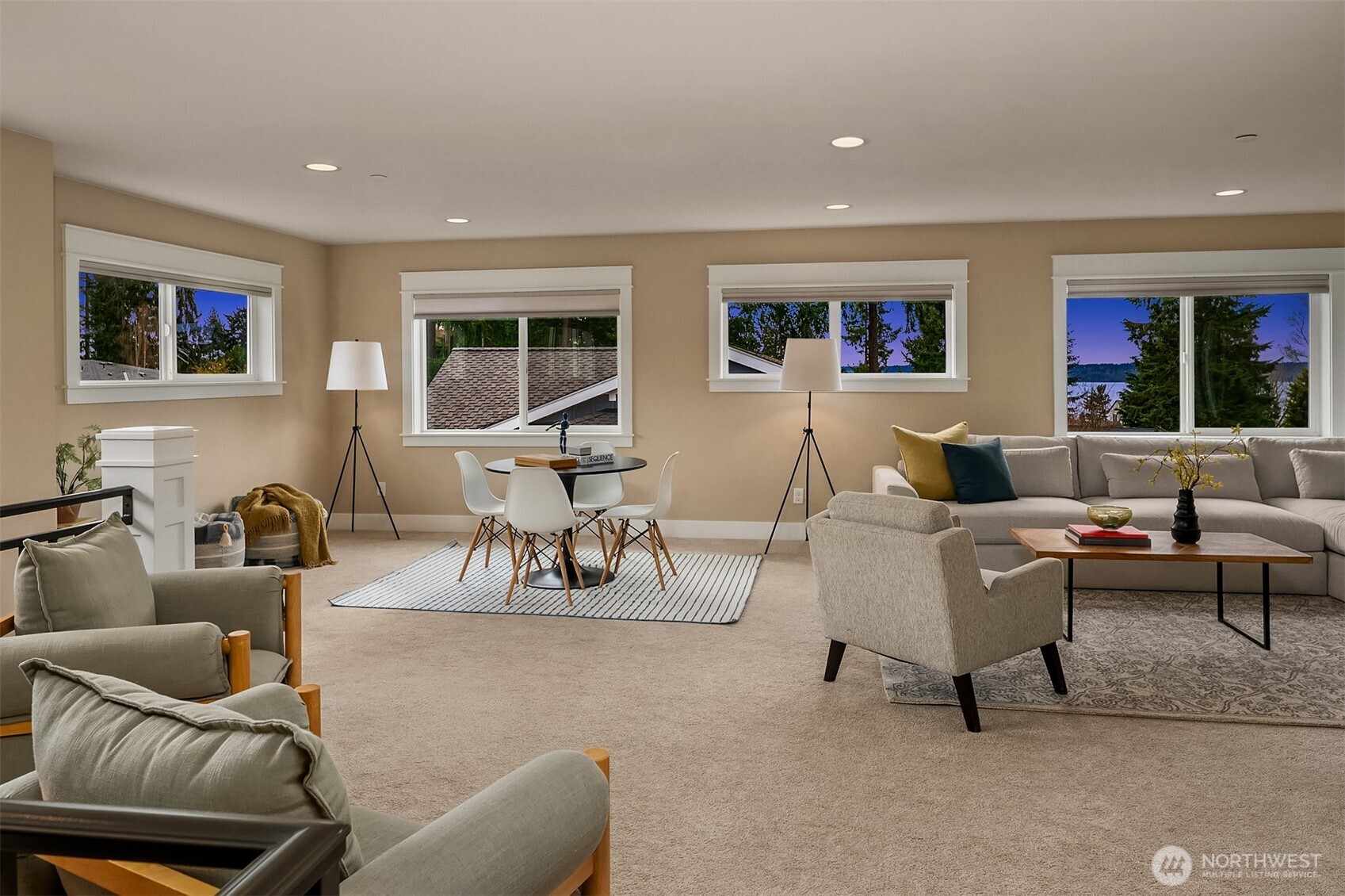 632 SW 185th Street , Normandy Park, WA 98166