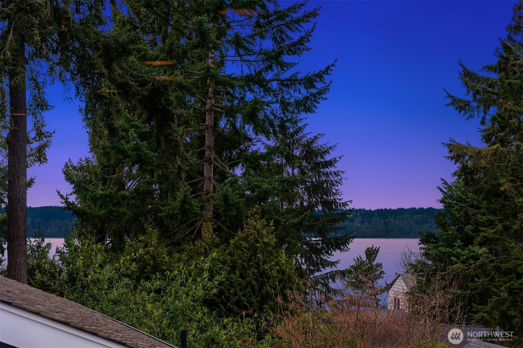 632 SW 185th Street , Normandy Park, WA 98166