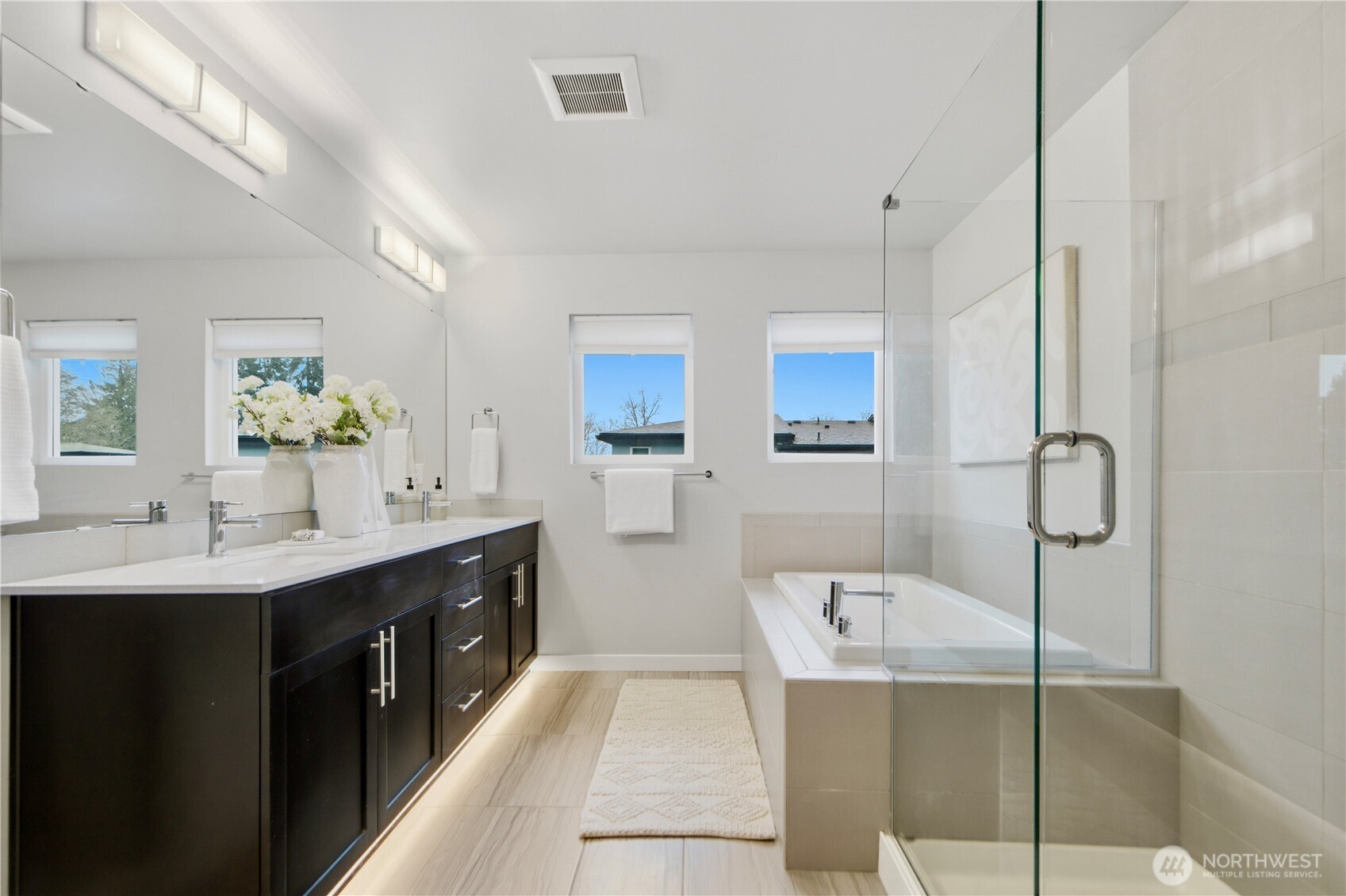 8328 138th Ln SE , Newcastle, WA 98059