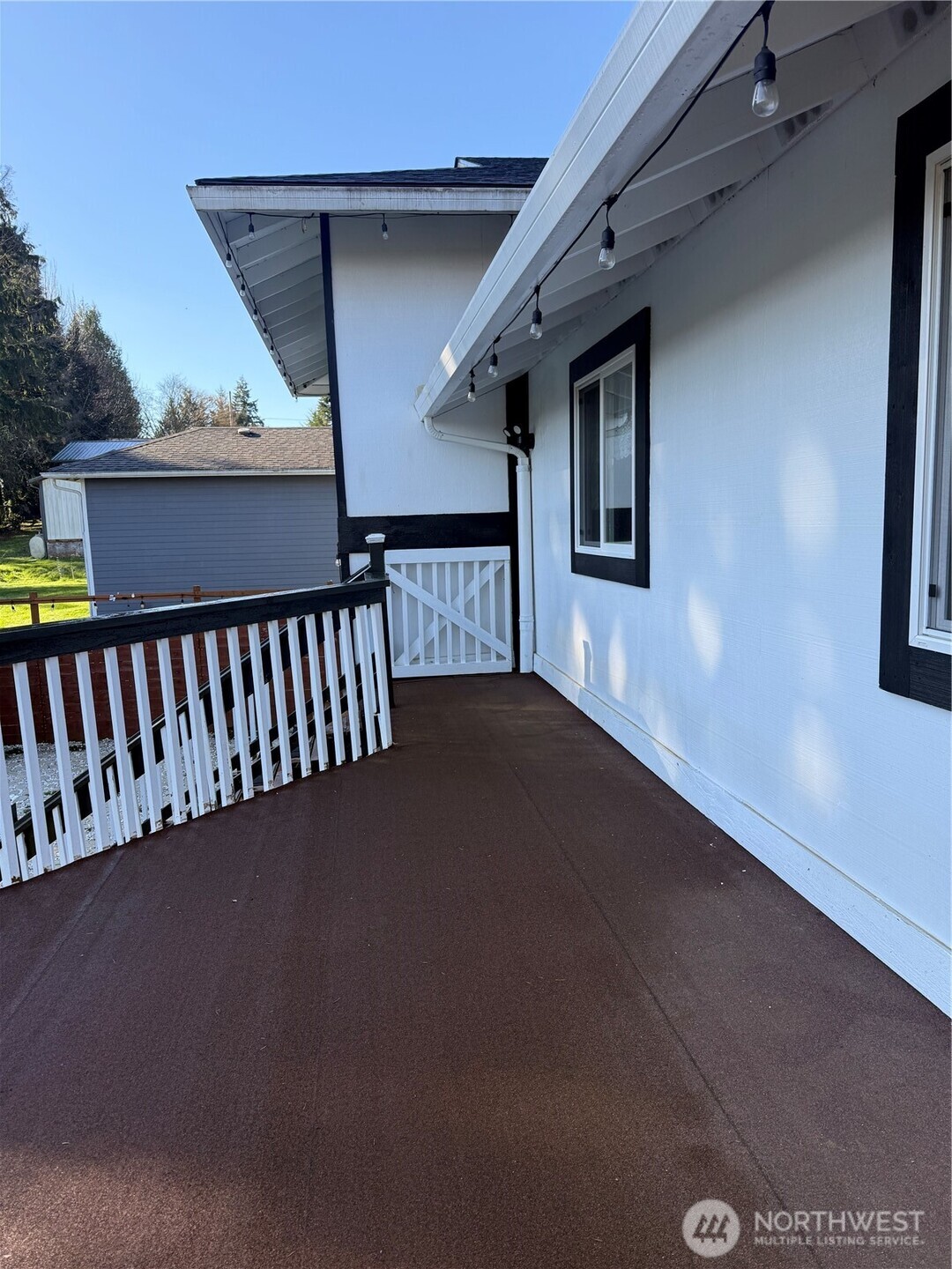 1017 Ballentine Street , Raymond, WA 98577