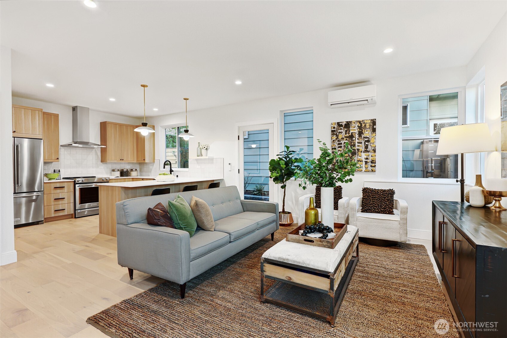 8812 41st Avenue SW, Seattle, WA 98136