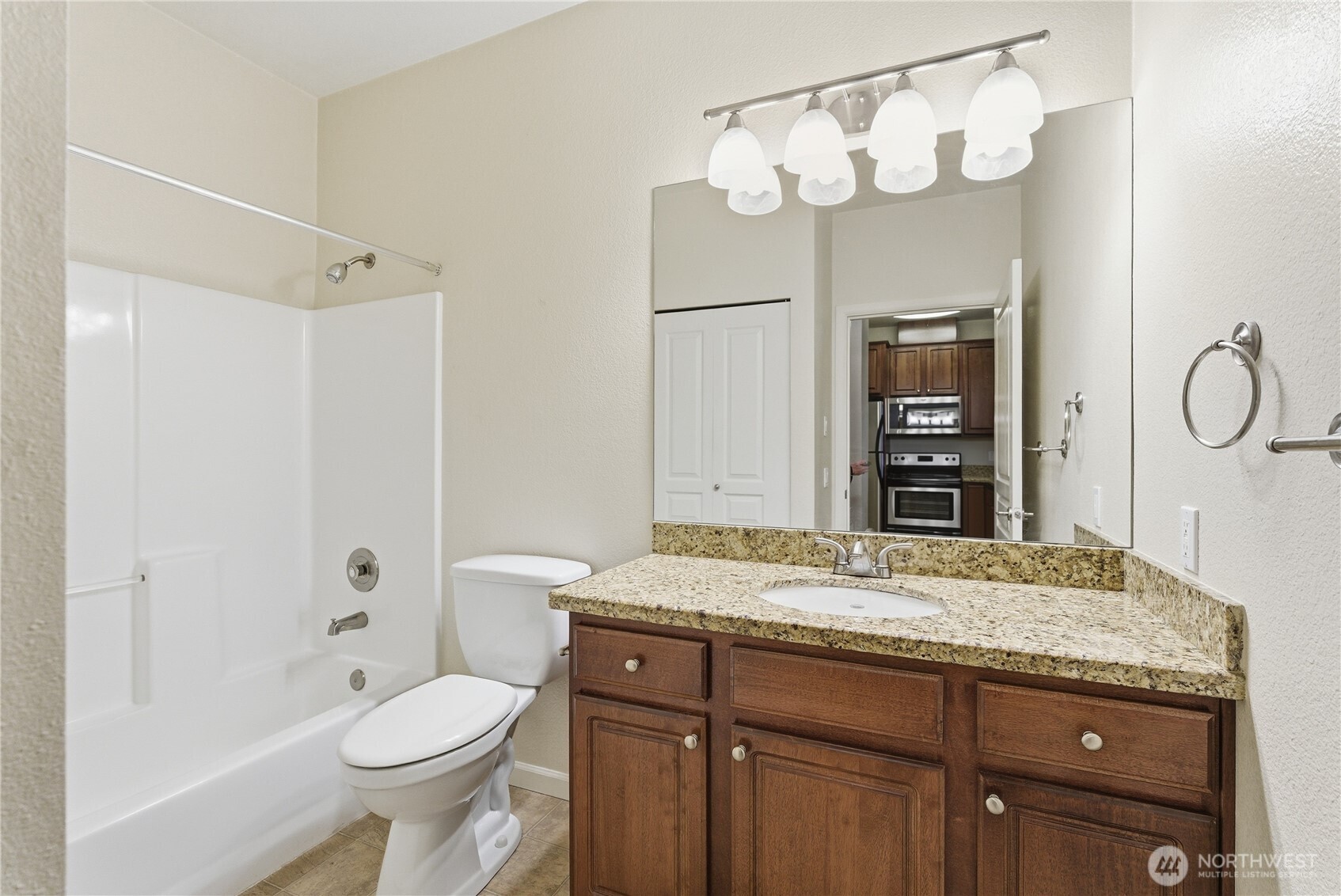 225 Logan Avenue S #319, Renton, WA 98057