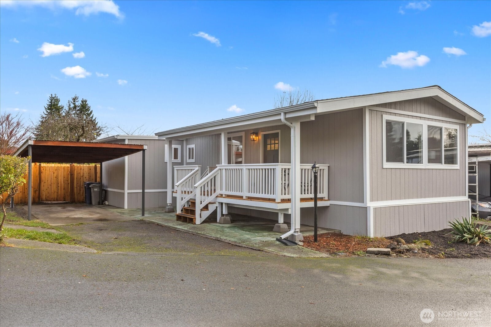 14322 Admiralty Way #31, Lynnwood, WA 98087