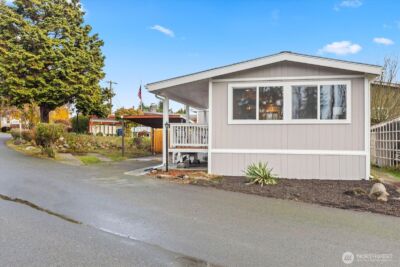 14322 Admiralty Way #31, Lynnwood, WA 98087 - Photo 3