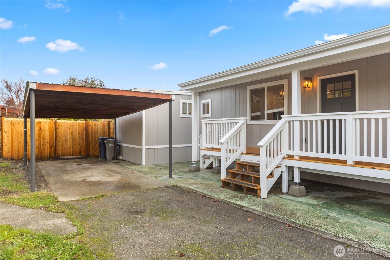14322 Admiralty Way #31, Lynnwood, WA 98087