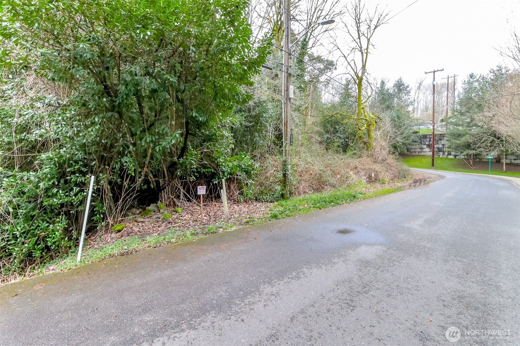 12613 35th Avenue S, Tukwila, WA 98168