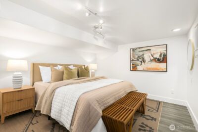 210 W McGraw Street , Seattle, WA 98119 - Photo 24