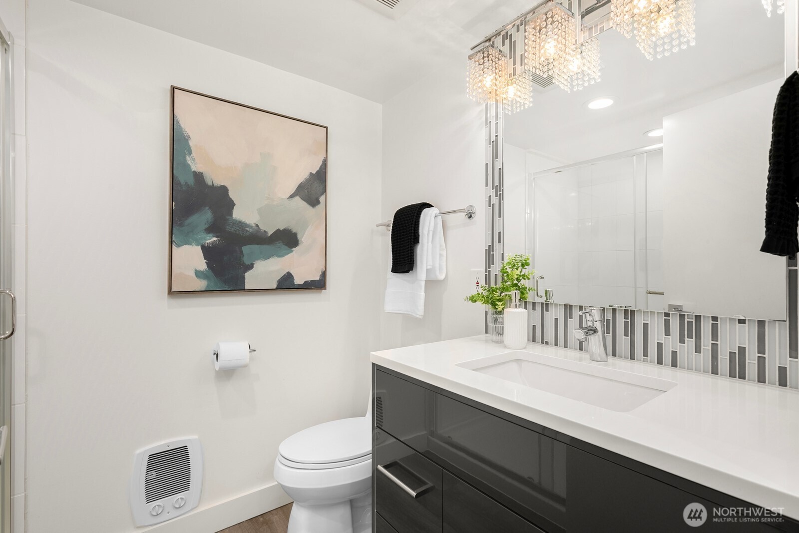 210 W McGraw Street , Seattle, WA 98119