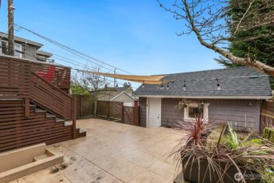 210 W McGraw Street , Seattle, WA 98119 - Photo 30