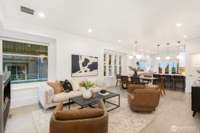 210 W McGraw Street , Seattle, WA 98119 - Photo 4