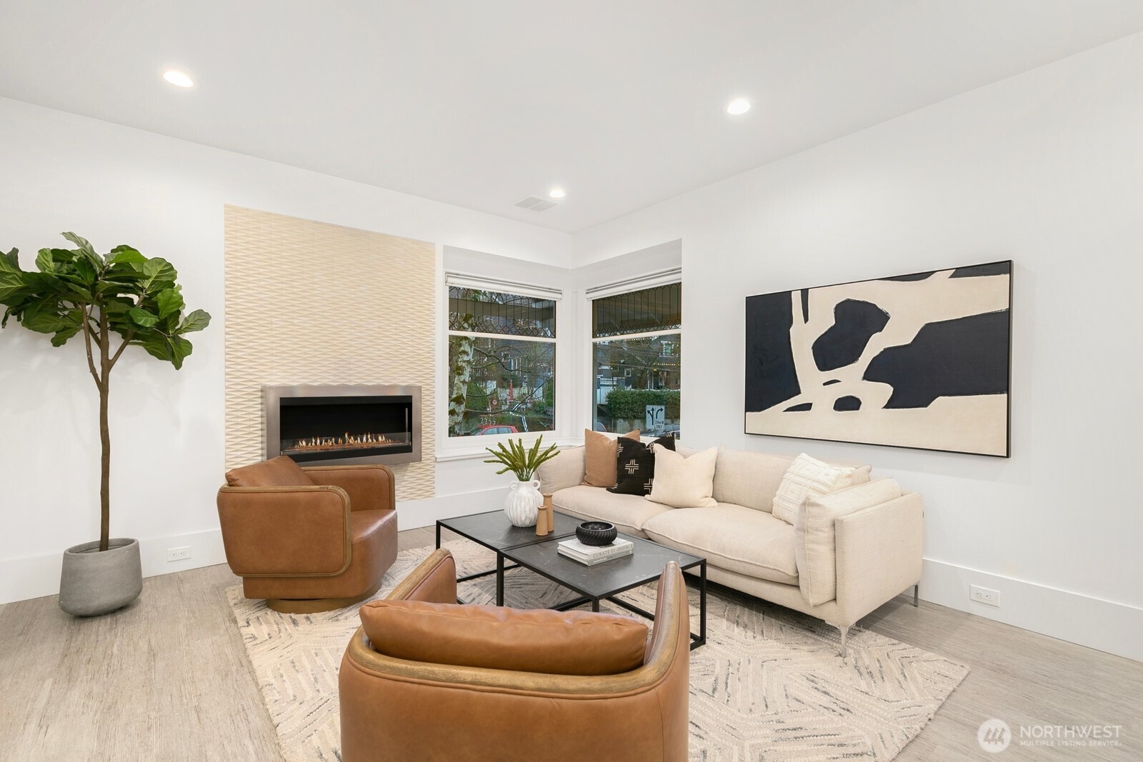 210 W McGraw Street , Seattle, WA 98119