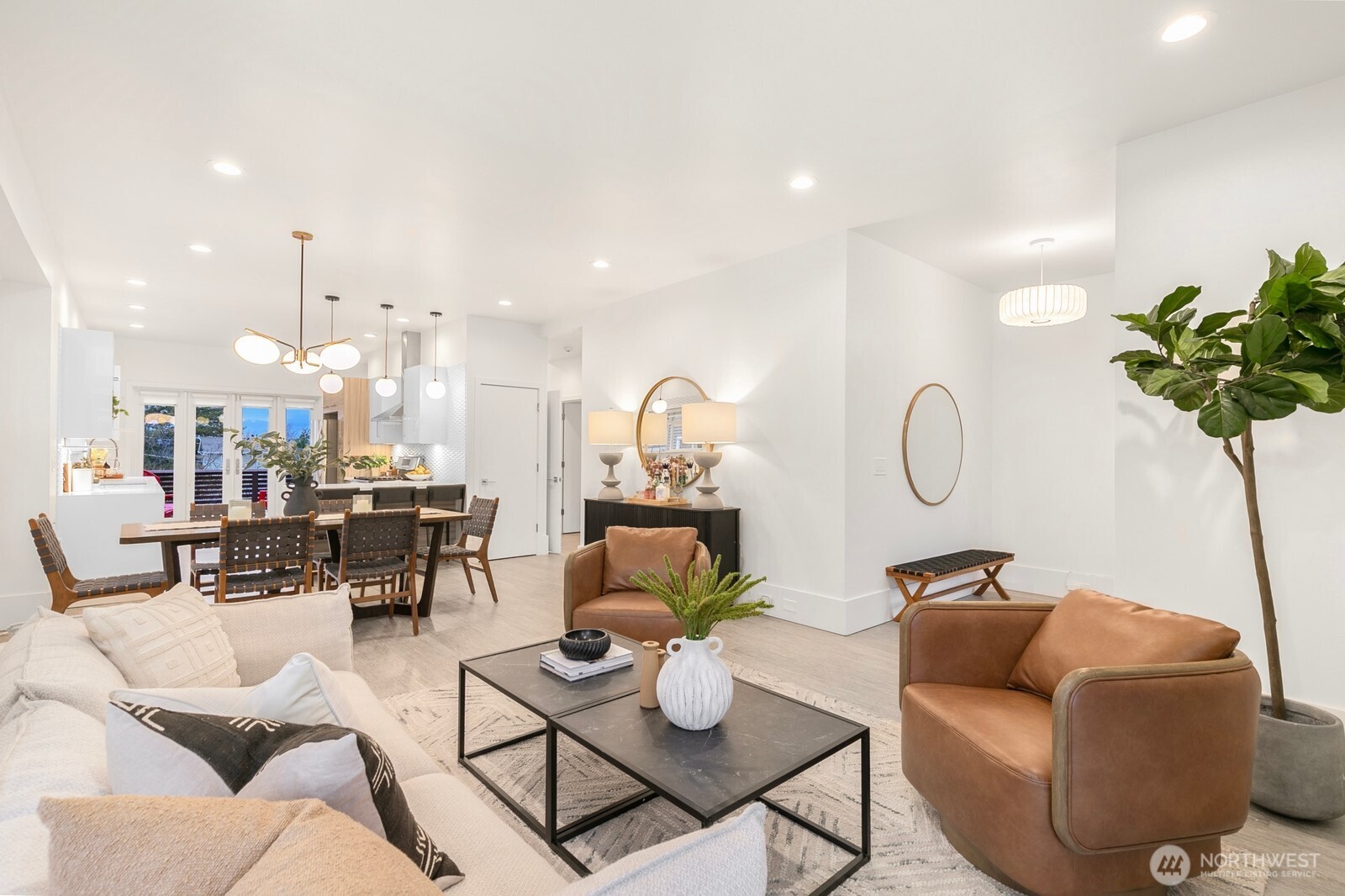 210 W McGraw Street , Seattle, WA 98119