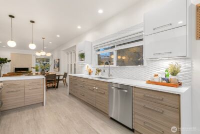 210 W McGraw Street , Seattle, WA 98119 - Photo 10