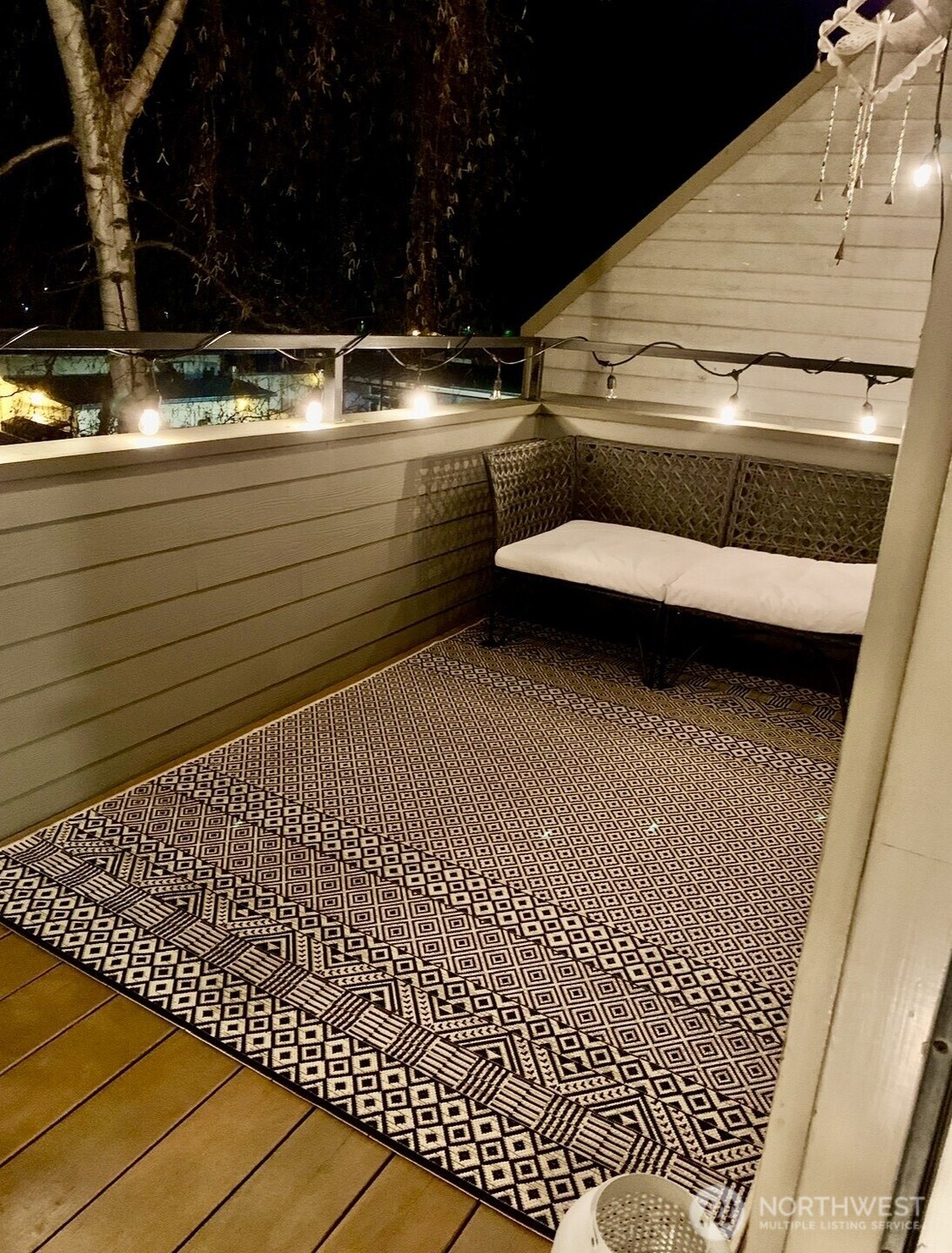 4895 76th Street SW #D703, Mukilteo, WA 98275