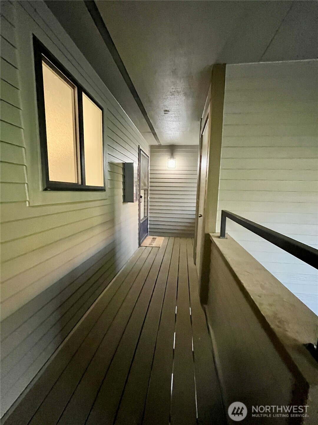 4895 76th Street SW #D703, Mukilteo, WA 98275