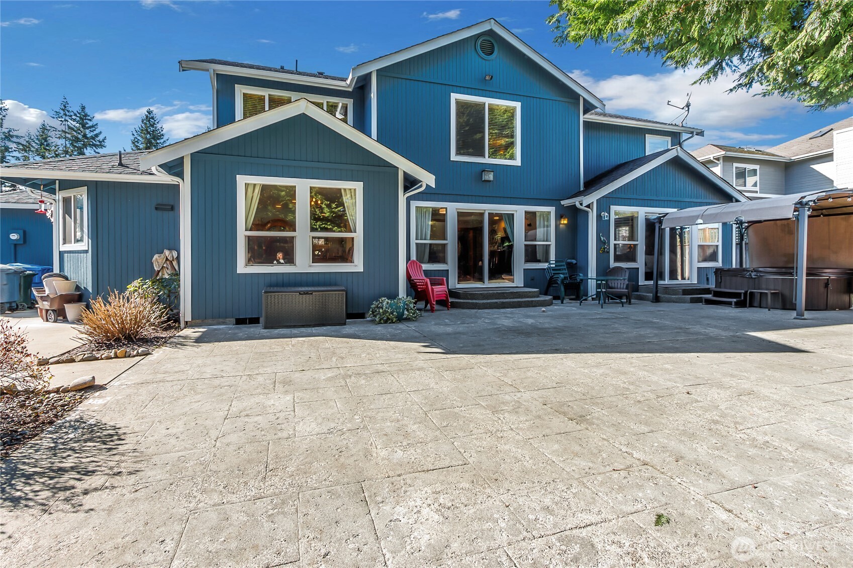 18025 26th Street Ct E, Lake Tapps, WA 98391