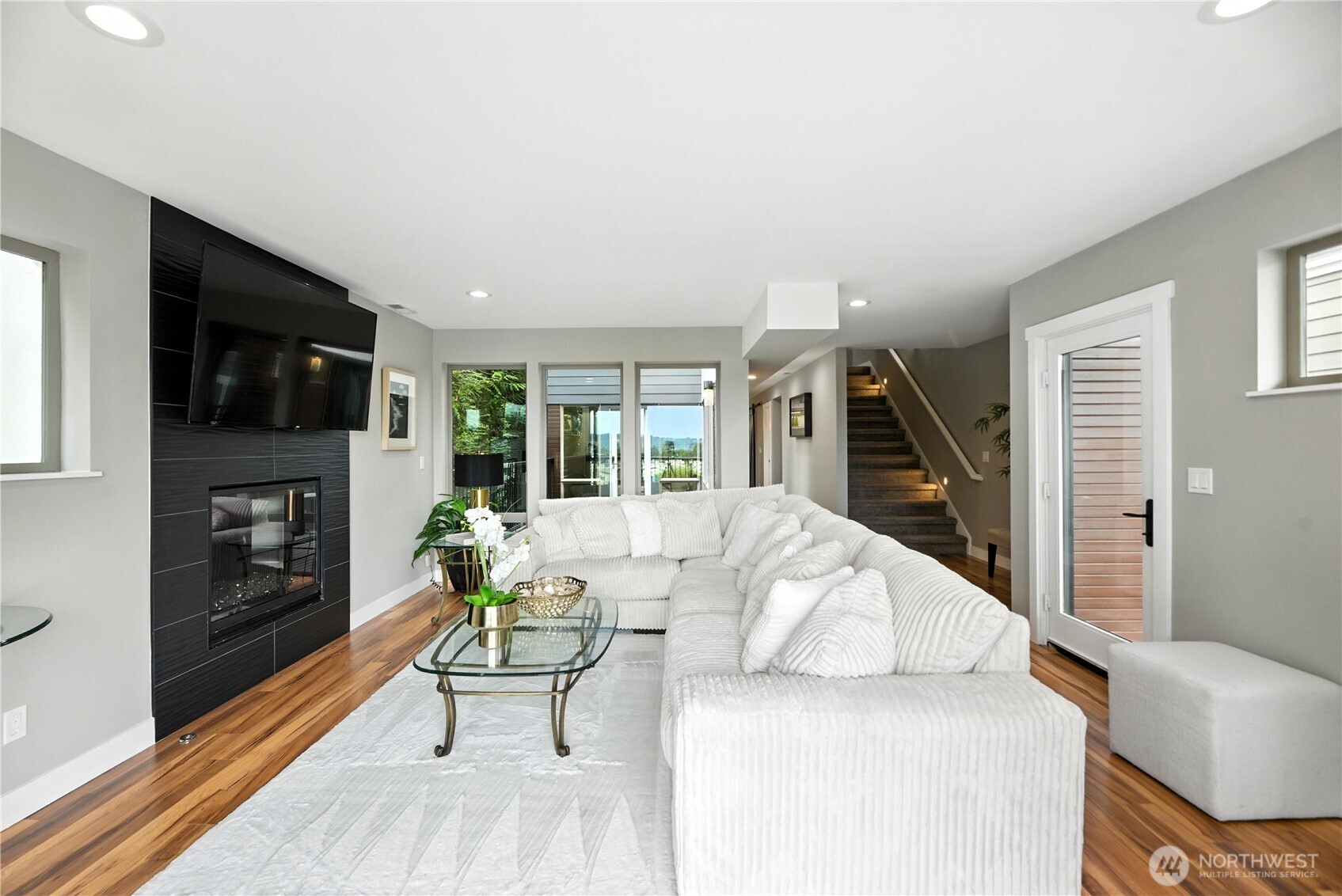 8221 S 121st Street , Seattle, WA 98178