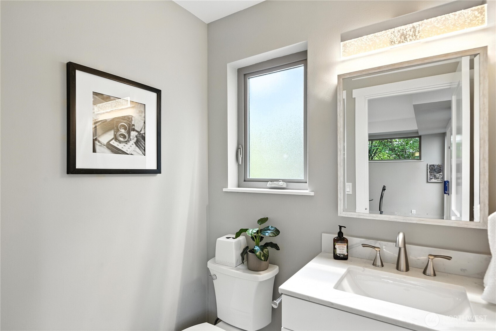 8221 S 121st Street , Seattle, WA 98178