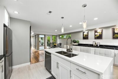 8221 S 121st Street , Seattle, WA 98178 - Photo 5