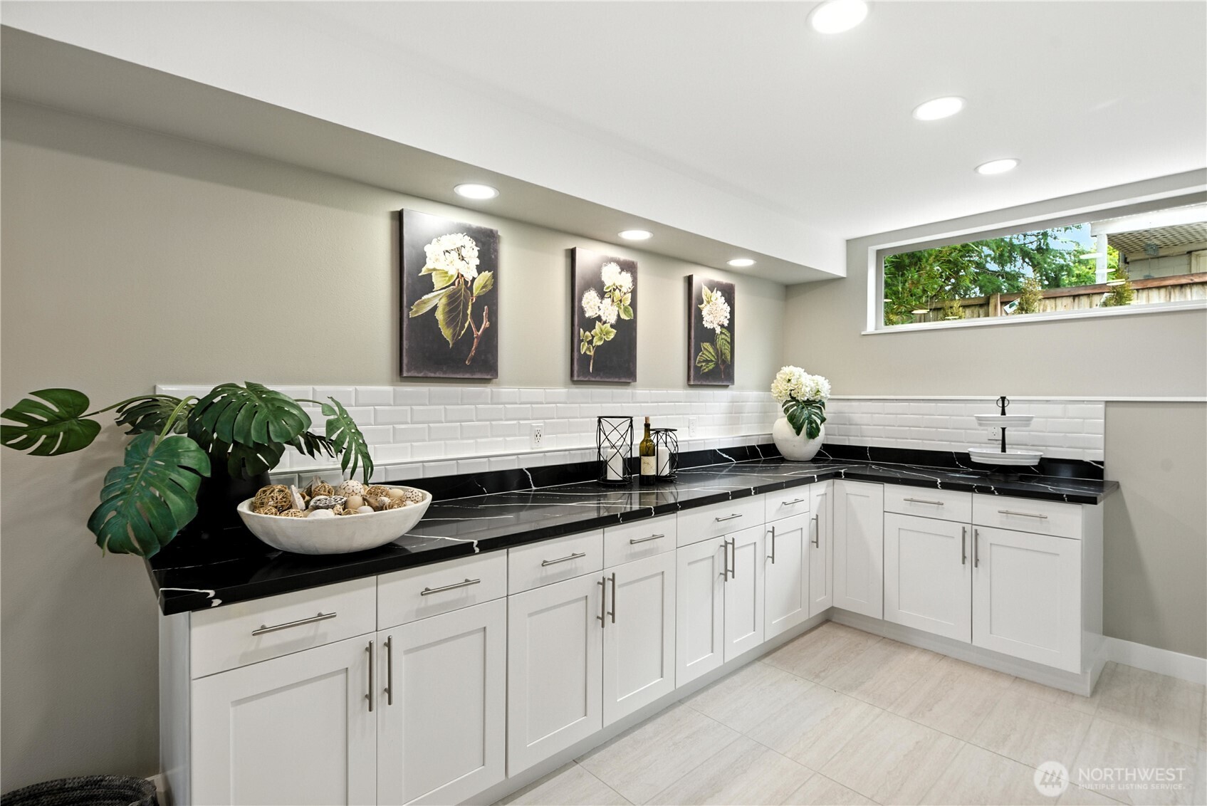 8221 S 121st Street , Seattle, WA 98178