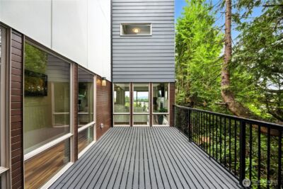 8221 S 121st Street , Seattle, WA 98178 - Photo 10