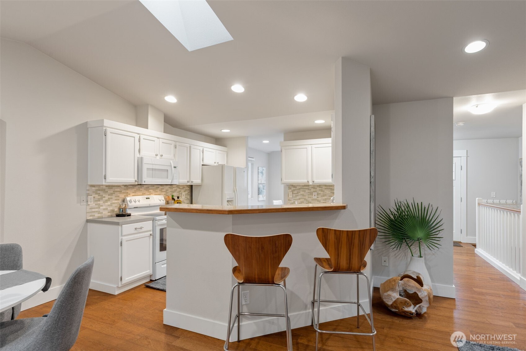 2408 208th Place SE, Bothell, WA 98021