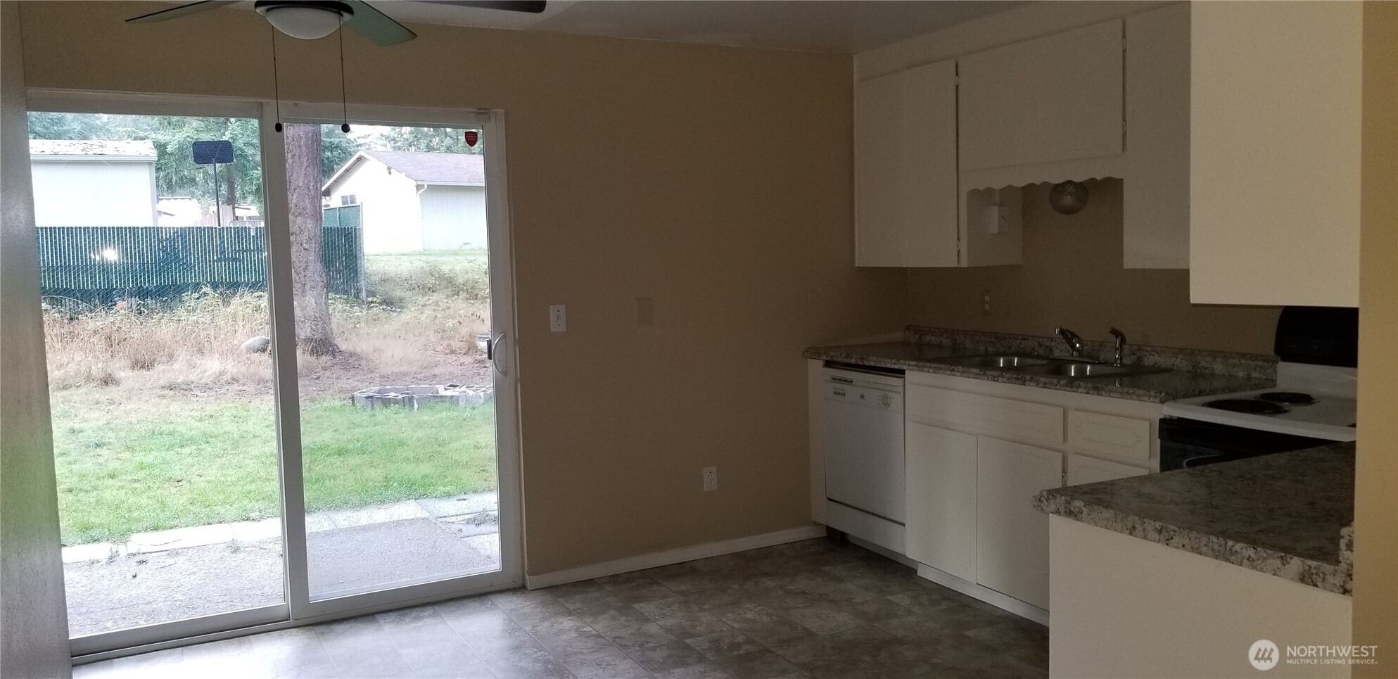 9210 9212 204th Street E, Graham, WA 98338