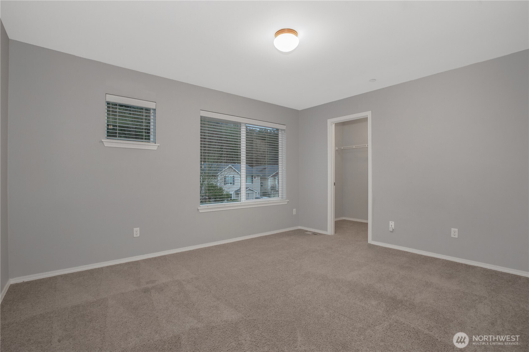 1179 Swan Loop , Dupont, WA 98327