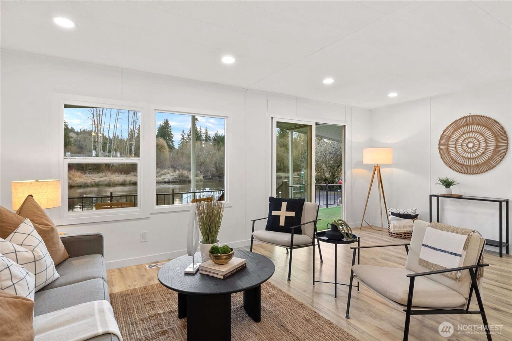7031 NE 175th Street ##53, Kenmore, WA 98028