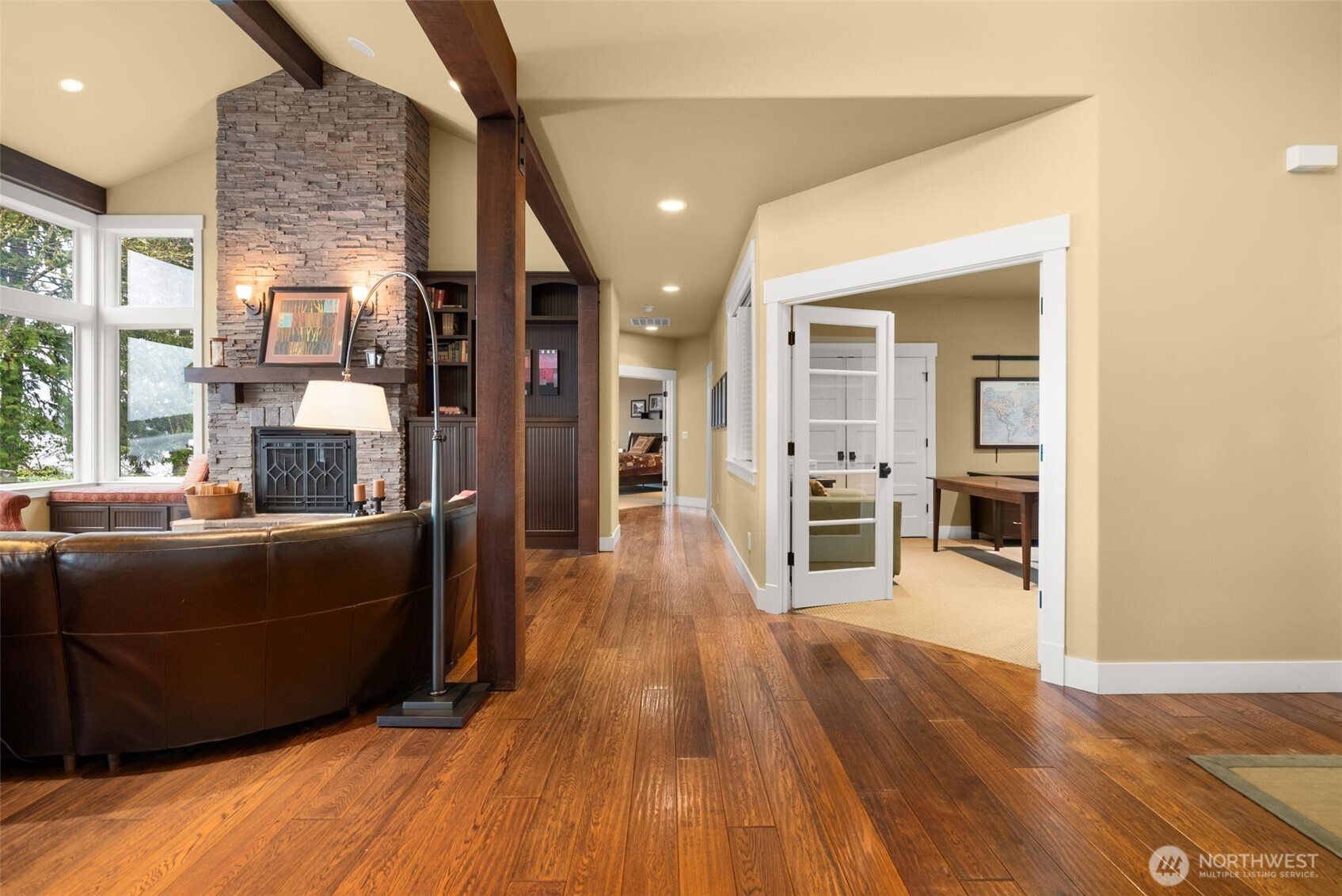 4827 Bayshore Lane NW, Olympia, WA 98502