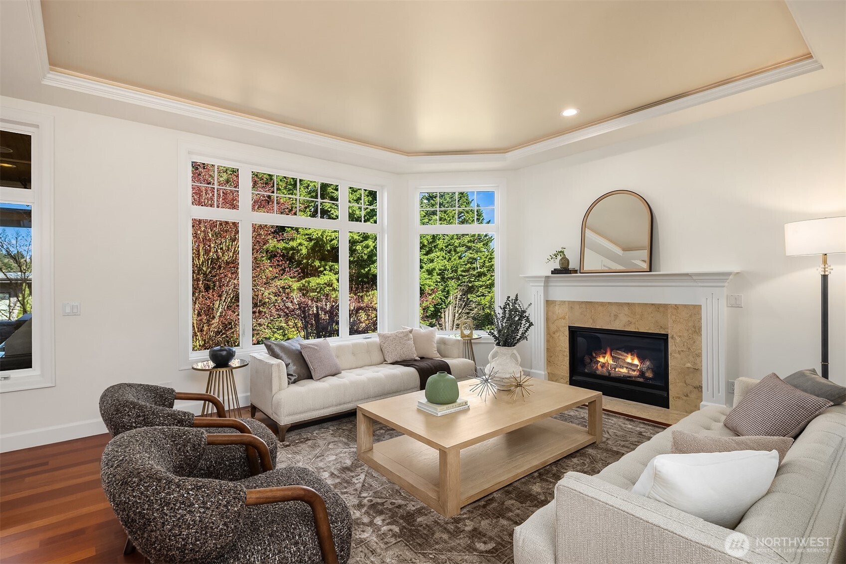 9750 SE 5th Street , Bellevue, WA 98004